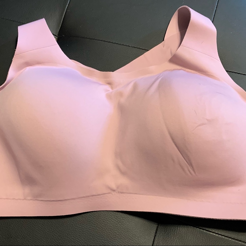LuLuLemon Enlite Weave-Back Sports Bra